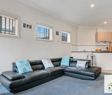 Modern Living in a Prime Glenroy- Location - Photo 1