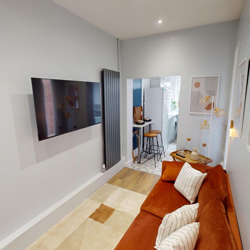 3 Hart Street, NG7 1SF, NOTTINGHAM - Photo 1