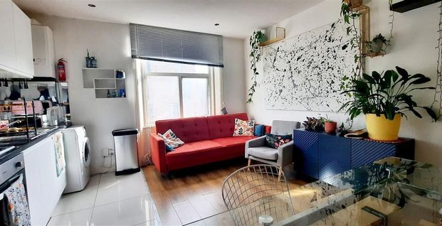 Cambridge Road, London - Photo 1