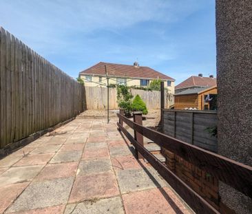 2 bedroom flat to rent - Photo 6