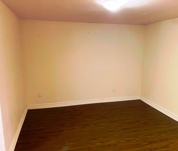 For Lease - 54 Medley Crescent Unit# Basement, Toronto, Ontario - Photo 5