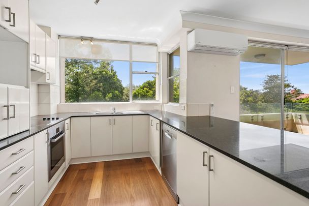 3/20-22 Birkley Road, Manly. - Photo 1