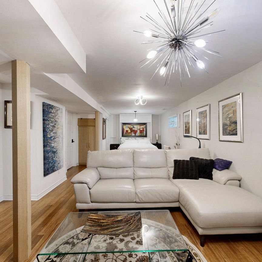 For Lease - 139 Scarboro Crescent, Toronto, Ontario - Photo 1