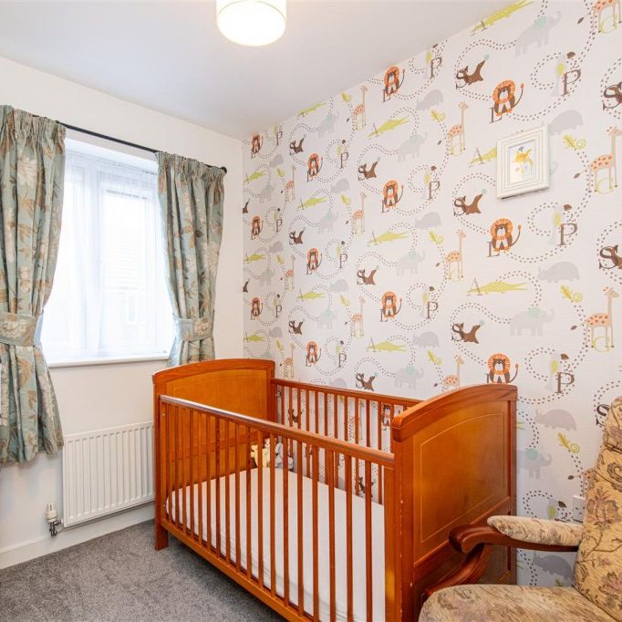 3 bed House - Semi-Detached To Let - Photo 1