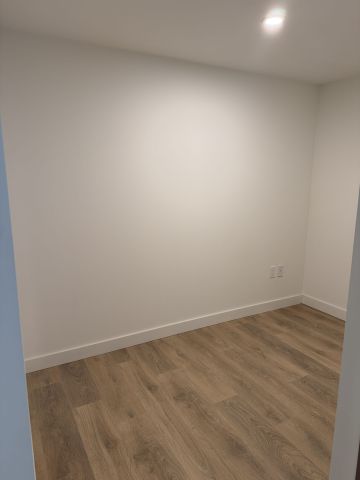 For Lease - 1 Concord CityPlace Way Unit# 702, Toronto, Ontario - Photo 2