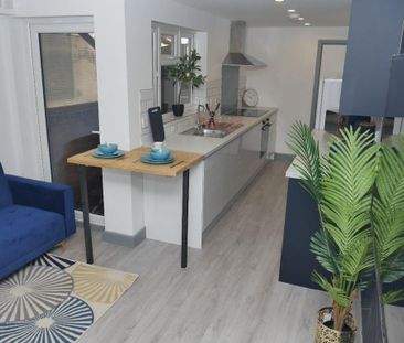 5 bedroom terraced house to rent - Photo 6