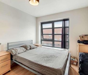 Clapham Park Road, Clapham, SW4 - Photo 2