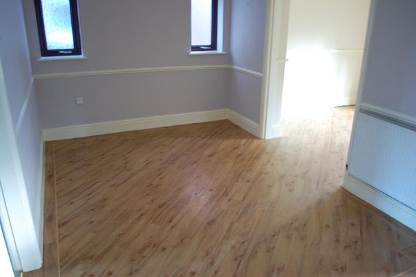 4 bedroom detached house to rent - Photo 1