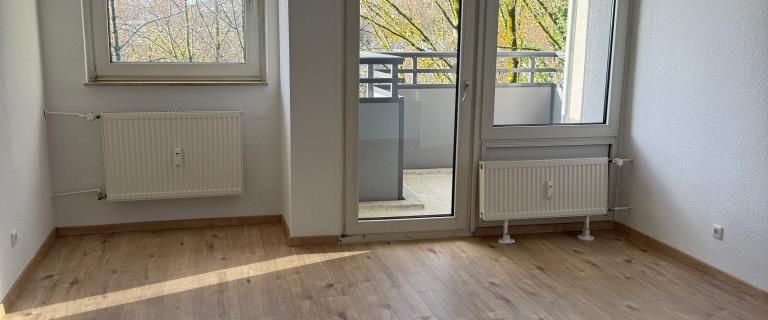 3-Zimmer-Wohnung in Wuppertal Oberbarmen-Wichlinghausen - Foto 1
