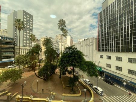 Apartamento com 1 quarto e 27m² para alugar em Centro Histórico, Porto Alegre. - Photo 4