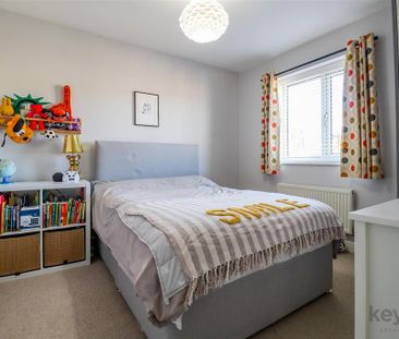 3 bedroom terraced house to rent - Photo 4