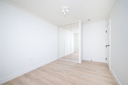 Homerton High Street, London, E9 6AG - Photo 3