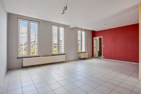 Appartement met 2 slaapkamers, garagebox en kelderberging in Mol-centrum ! - Foto 3