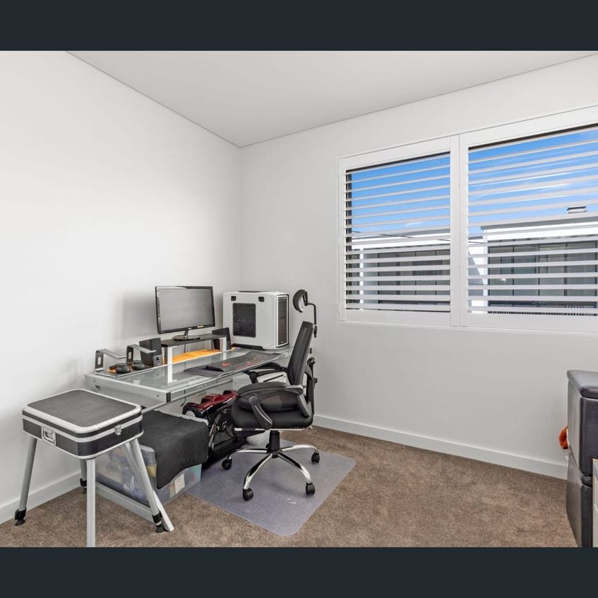 117/180 South Creek Road, Wheeler Heights, NSW 2097 - Photo 1