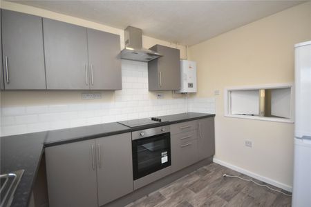 Russet Close, Ledbury, Herefordshire, HR8 2XR - Photo 5