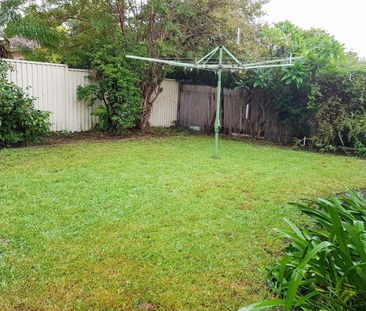 Wonderful Family Home!! - Photo 4