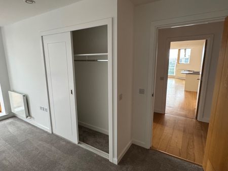 2 Bed Flat, Wharf Approach, LS1 - Photo 3