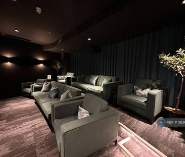 1 bedroom in a flat share to rent - Photo 5