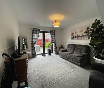 2 bedroom terraced house to rent - Photo 1