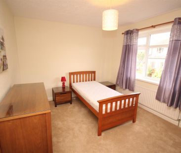 3 bedroom Semi-detached house to rent in Newlands Avenue, Gosforth,... - Photo 4