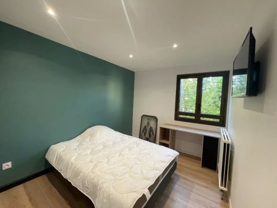 A LOUER - AIX EN PROVENCE - CHAMBRE EN COLOCATION AVEC PARKING - Photo 1