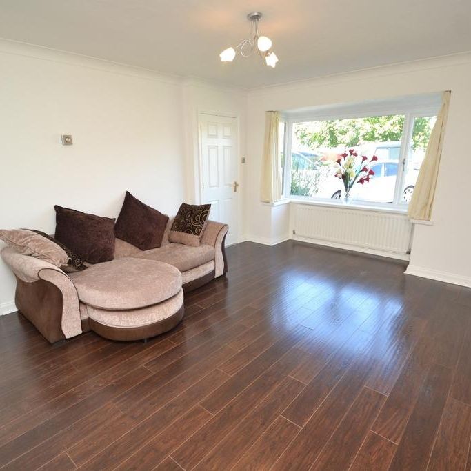 3 bedroom semi-detached house to rent - Photo 1