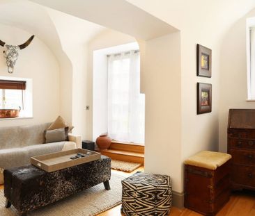 1 Bed Flat, Grove House, BS8 - Photo 1