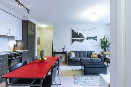 For Lease - 21 Clairtrell Road Unit# 326, Toronto, Ontario - Photo 3