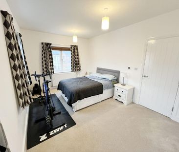 2 bedroom semi-detached house to rent - Photo 4