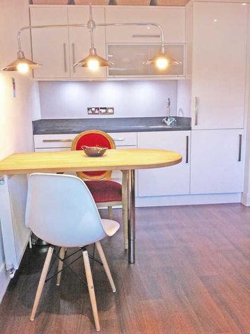 1 bedroom flat to rent - Photo 4