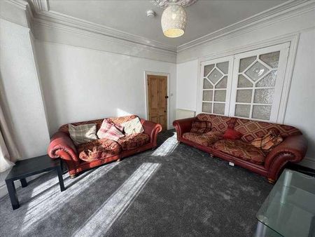 Restormel Terrace, Plymouth, PL4 - Photo 2
