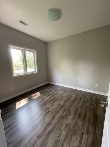 For Lease - 1803A River Road, Wasaga Beach, Ontario - Photo 2