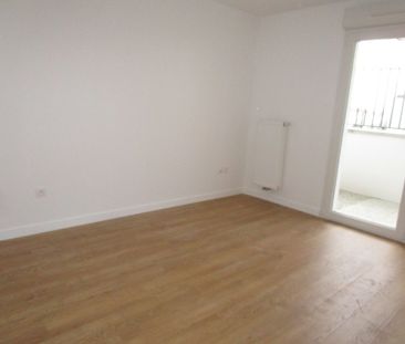 Location Appartement 3 pièces 70m² REIMS 51100 - Photo 6