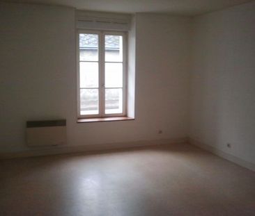 Location appartement 1 pièce, 31.08m², Onzain - Photo 3