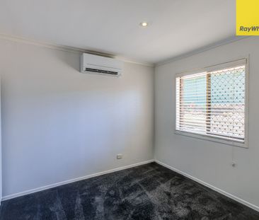 Renovated Air Conditioned Family Home with Solar - Photo 4