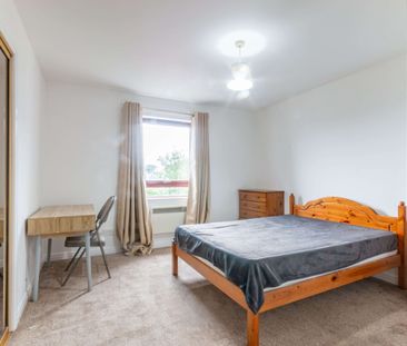 92P - Piersfield Grove, Edinburgh, EH8 7BU - Photo 2