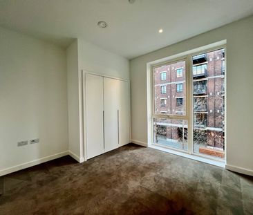 1 Bed Flat, Prinsep House, E14 - Photo 4