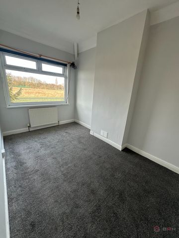 Church Road, Doncaster, DN12 - Photo 4