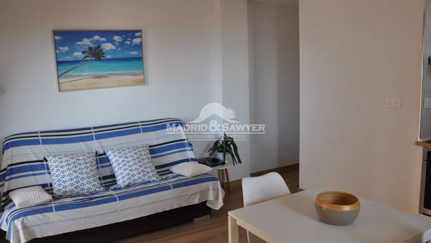 Incredible front line apartment with 1 bedroom in Mil Palmeras for rent. - Photo 1