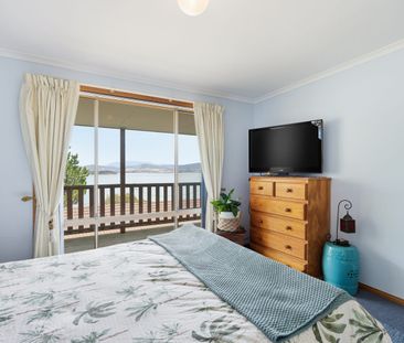 Stunning Home with Breathtaking Water Views - Photo 4