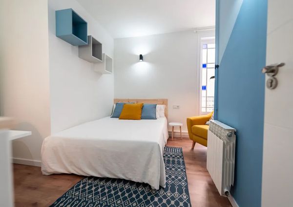 Ronda de Sant Pere, Barcelona, Catalonia 08010