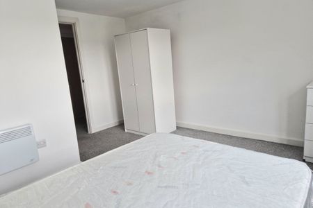 Wheatley Court - Photo 3
