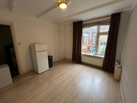 Te huur: Kamer Van Dijckstraat 18 in Tilburg - Photo 2