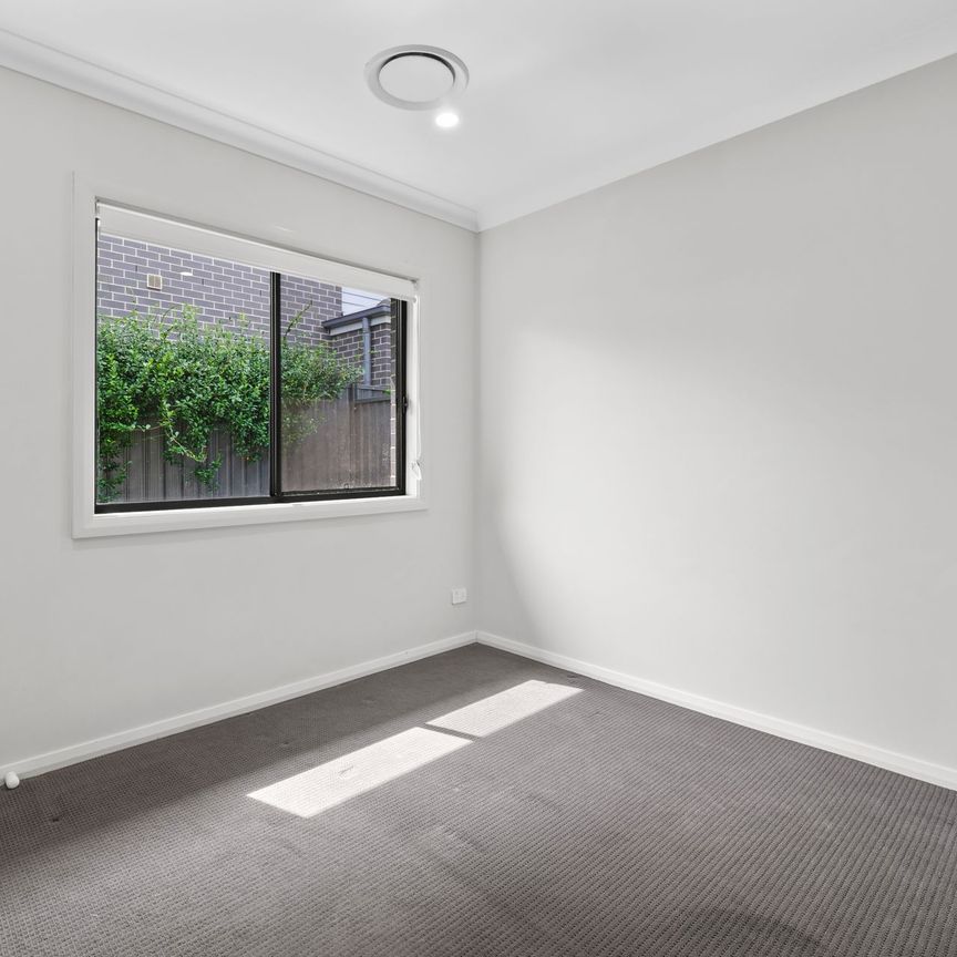 Apply Now - Century 21 &vert; the Paramount Group - Photo 1