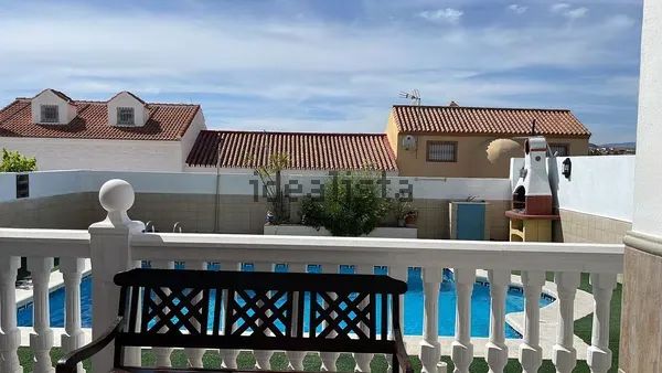 Alquiler de chalet pareado en Calle Copérnico s/n - Photo 1