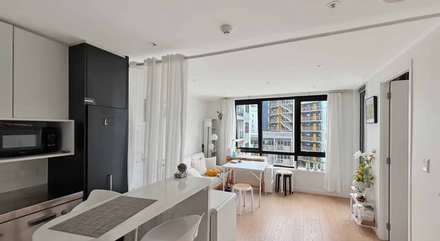 Modern City Living in Sugartree - Photo 1