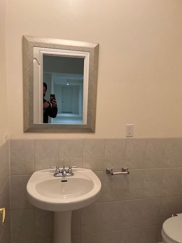 For Lease - 8 Estateview Circle Unit# Basement, Brampton, Ontario - Photo 3