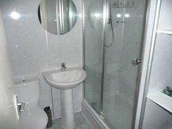 3 bedroom flat to rent - Photo 5