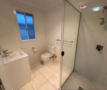 Easy Living in Glenvale – 3 Bed, 2 Bath Unit - Photo 1