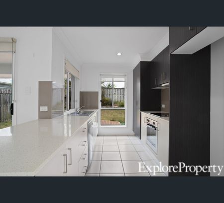 30A Newport Parade, Blacks Beach, Qld 4740 - Photo 4